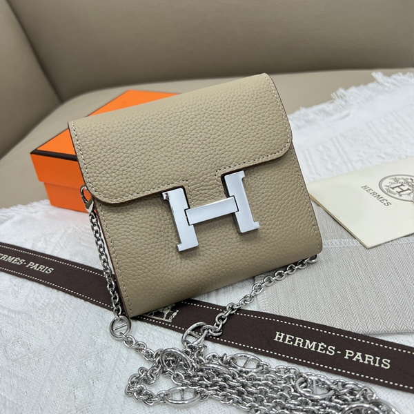 エルメス財布コピー正面デザイン